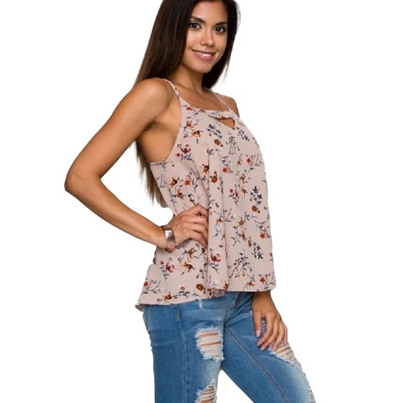 Floral Print Top in Taupe - Picture 2 of 3
